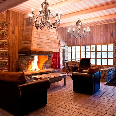 De L'ours Aparthotel