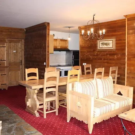De L'ours 5* Les Arcs (Savoie)