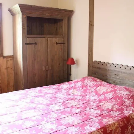 De L'ours Aparthotel 5*