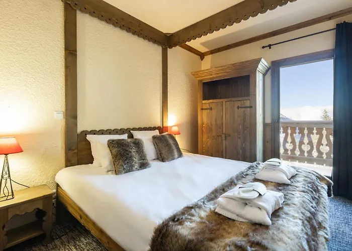 Apart Otel De L'ours 5*