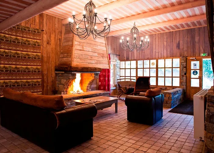 De L'ours Apart Otel