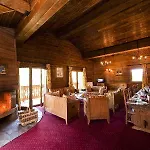 De L'ours Hotel apartamentowy 5*