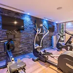 Hotel apartamentowy De L'ours 5*