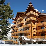 De L'ours Les Arcs (Savoie)